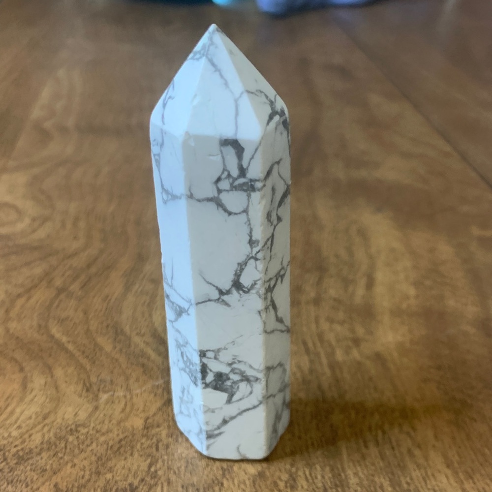Howlite Tower